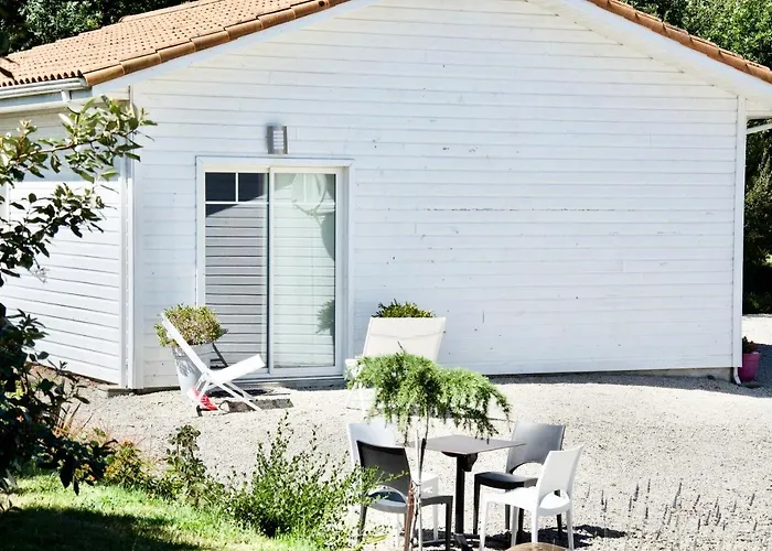 بيت للعطل Le Champ Libre *