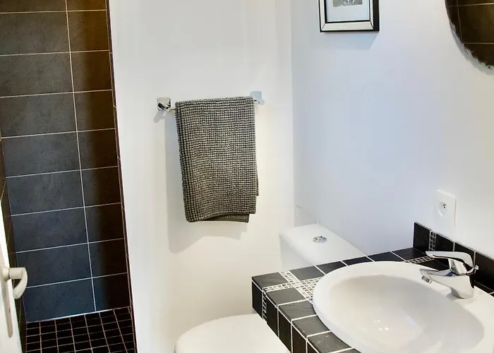 بيت للعطل Le Champ Libre *